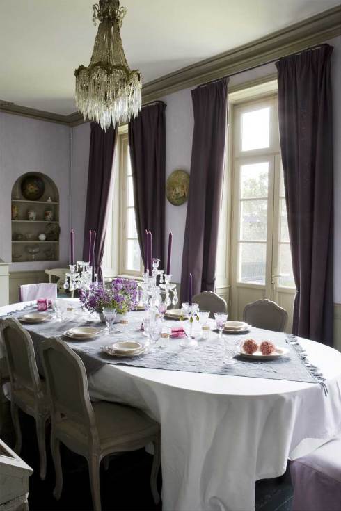 The palest lavender and graytoned purple create a restful vintage feel